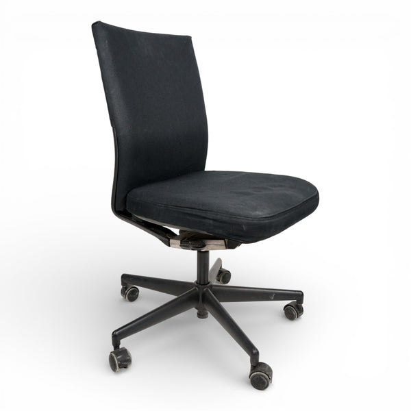 Vitra kontorstol uten armlener