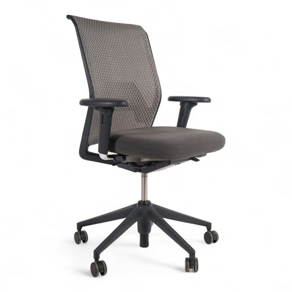 Vitra ID mesh kontorstol mørk grå