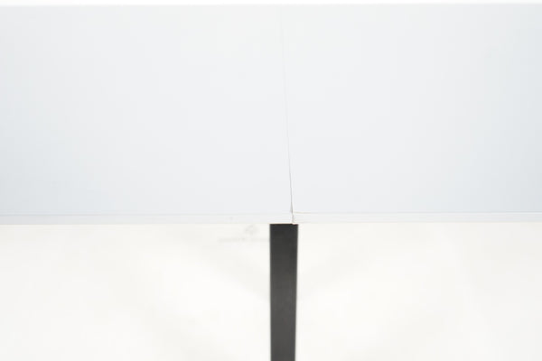 Konferansebord fra Svenheim Factor 480x80 grå, sort understell