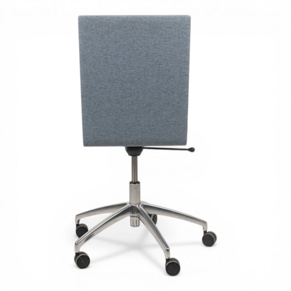 Møteromsstol fra EFG