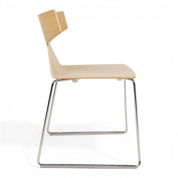 Arper Saya Chair