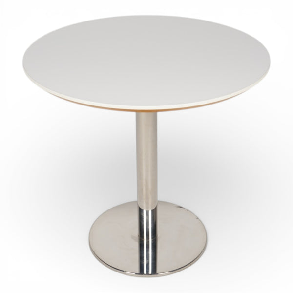 Cafebord, krom understell, hvit plate, Ø80