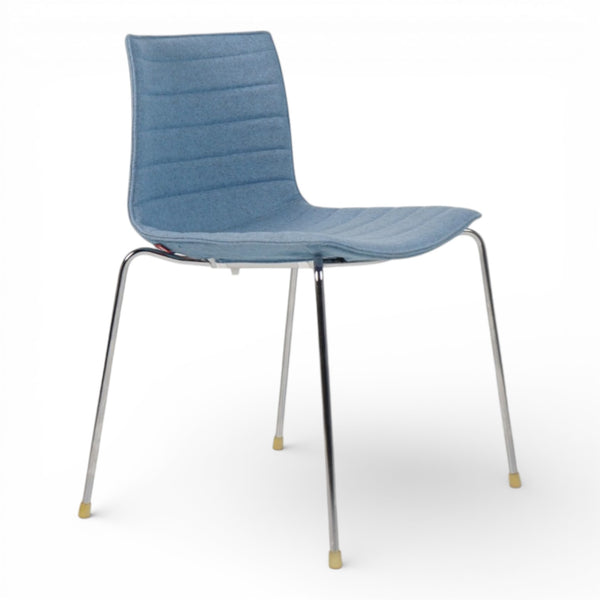 Arper Catifa 46 Konferansestol