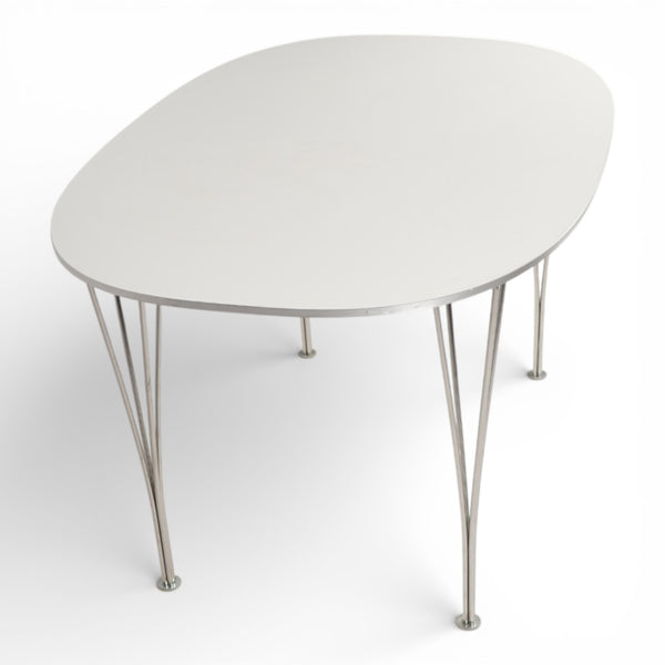Møtebord Superellipse Pete Hein for Fritz Hansen 135x90