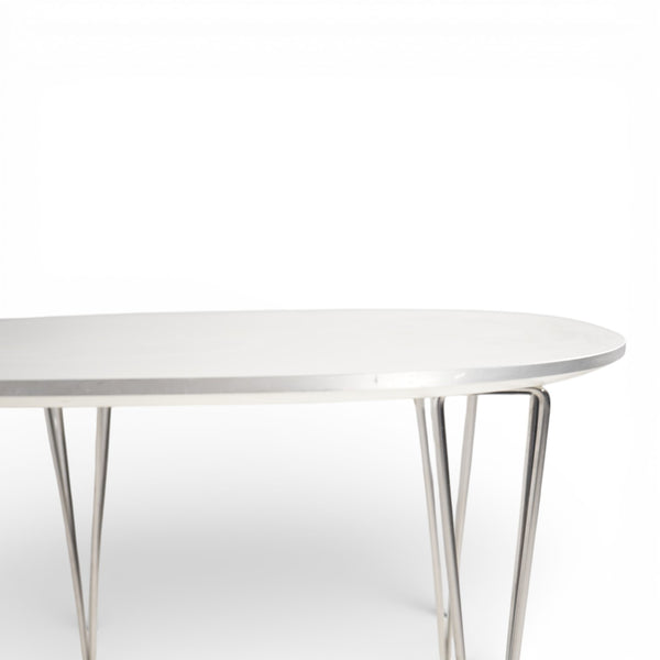 Møtebord Superellipse Pete Hein for Fritz Hansen 135x90
