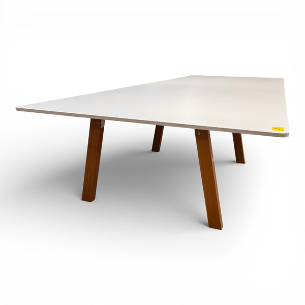 Møte/-Kantinebord 430x180 med hvit bordplate