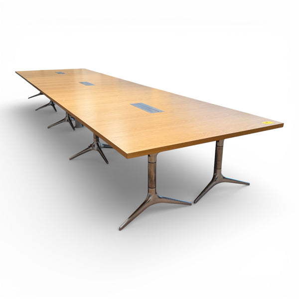 Møtebord fra EFG 690x150-190