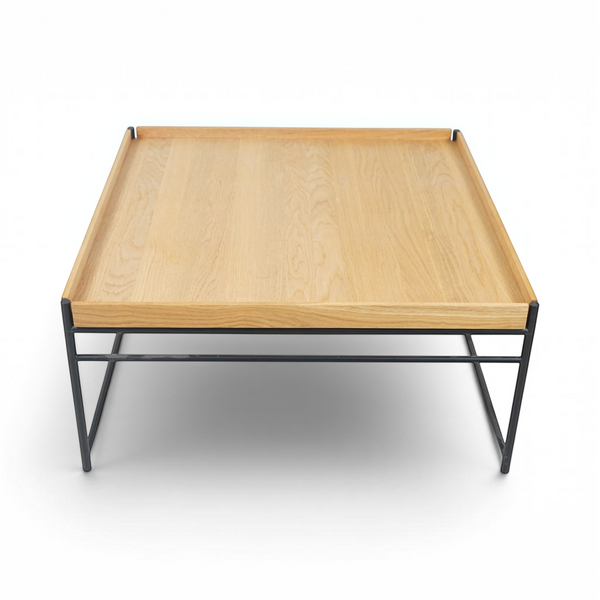 Loopr AS Blå Station Unit L161 salongbord i eik med sort metallunderstell, 78x78 cm kvadratisk design