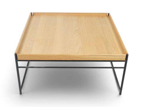 Loopr AS Blå Station Unit L161 salongbord i eik med sort metallunderstell, 78x78 cm kvadratisk design