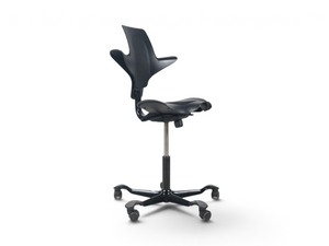 Loopr AS HÅG Capisco Puls 8010 kontorstol i sort plast med ergonomisk ryggstøtte og sort understell