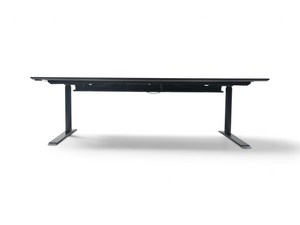 Loopr AS hev/senk arbeidspult med sort bordplate og sort understell, 200x90 cm, sett forfra