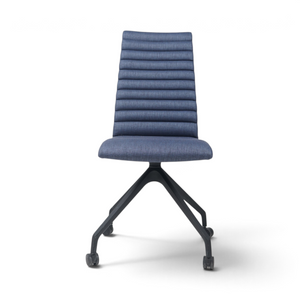 Loopr AS Scan Sørlie Apollo Cross konferansestol med høy rygg i blått Camira Era-tekstil og sort understell med hjul