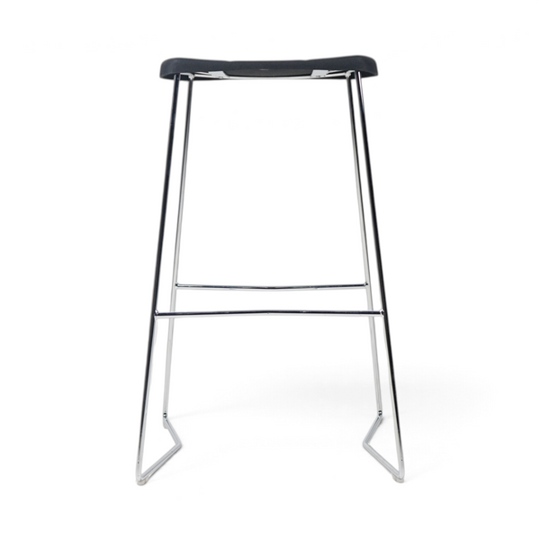 Barkrakk i sort med sølvfarget understell, 80 cm høyde, minimalistisk design