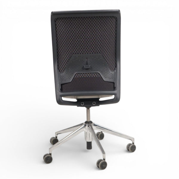 Vitra ID mesh kontorstol u/armlene