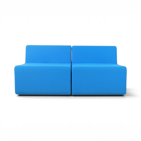Refurnish by Loopr Ahrend modulær loungesofa i mørkeblått tekstil med moderne minimalistisk design