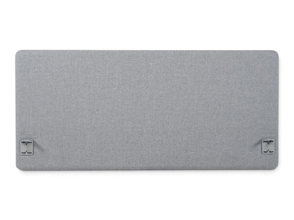 Grå bordskjerm fra Refurnish by Loopr i tekstil, 140x65 cm, designet for lyddemping i åpne kontorlandskap.