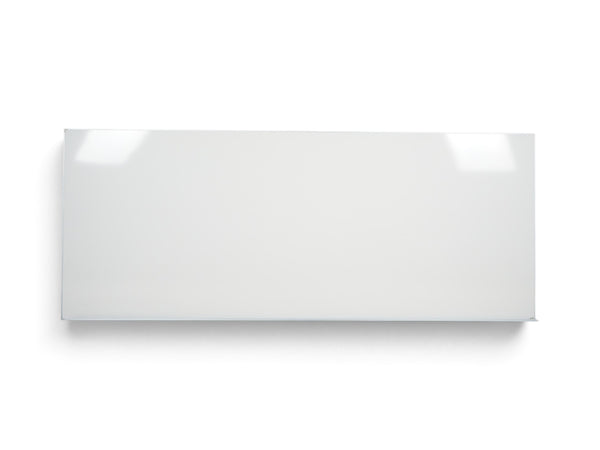 Refurnish by Loopr hvit whiteboard i størrelse 300x120 cm med glatt skriveoverflate for kontor eller skole.