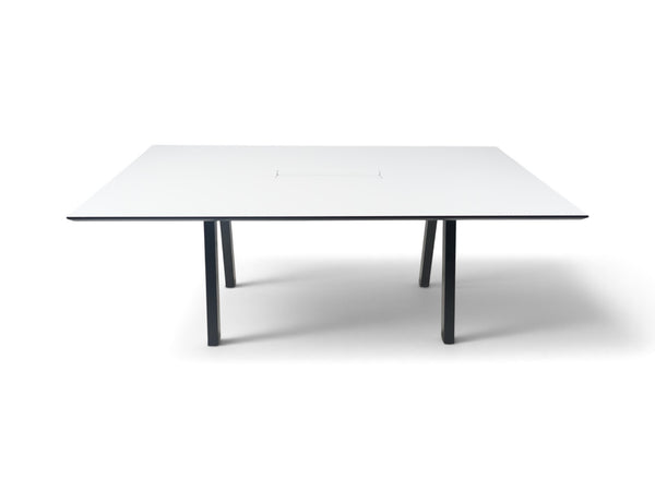 Refurnish by Loopr møtebord med hvit laminert bordplate og sort understell i metall, 200x120 cm