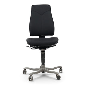 Refurnish by Loopr black Kinnarps ergonomic office chair with adjustable height and no armrests on a wheeled base.