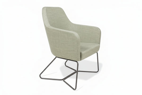 HarcTub lav lenestol fra Ocee&FourDesign